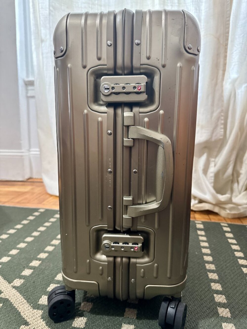 RIMOWA ORIGINAL CABIN PLUS TITANIUM SUITCASE (Used-Like New)